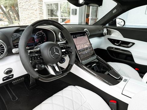 Used 2025 Mercedes-Benz AMG GT 55 image 27