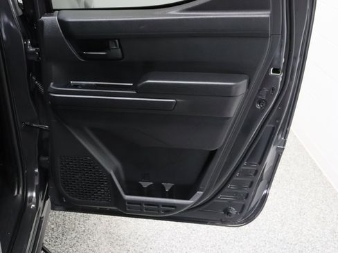 Used 2025 Toyota Tacoma SR5 RWD image 31