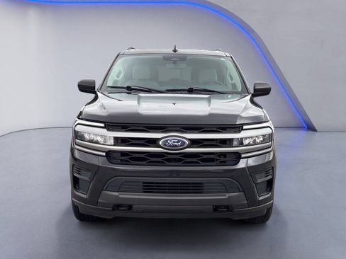 Used 2022 Ford Expedition XLT AWD/4WD image 7