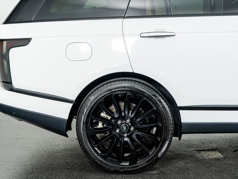 Used 2020 Land Rover Range Rover Long Wheelbase Autobiography image 8