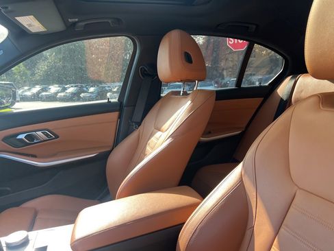 Used 2020 BMW 330i Sedan w/ Convenience Package image 29