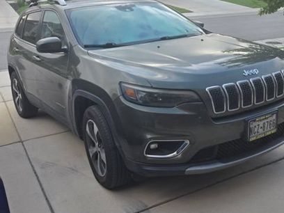Used 2019 Jeep Cherokee Limited w/ Luxury Group