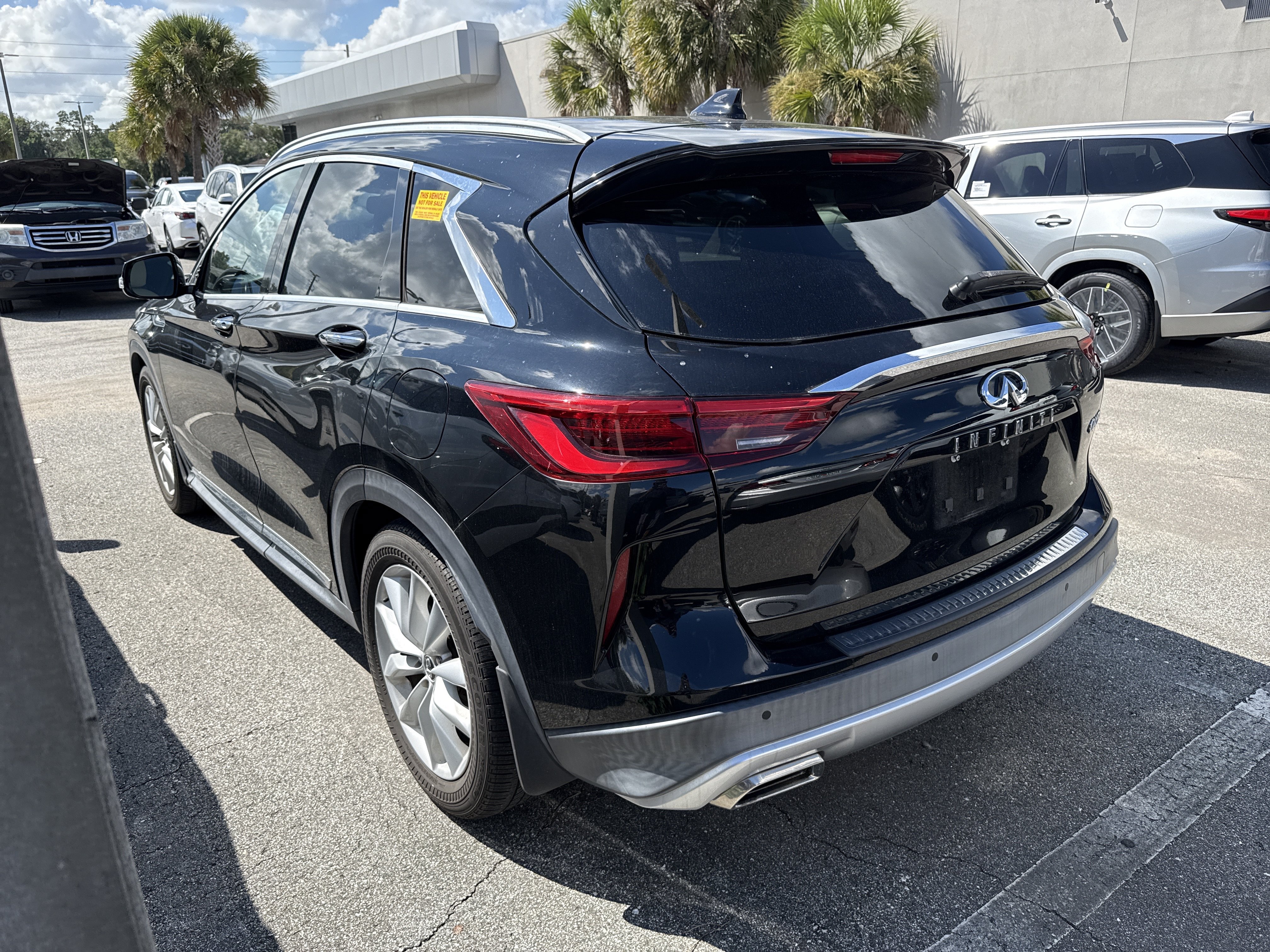 Used 2019 INFINITI QX50 Essential w/ Proactive Package FWD image 3
