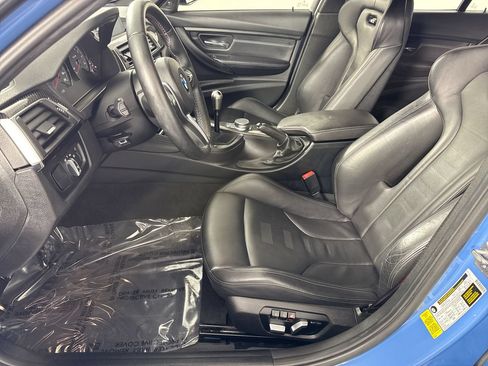 Used 2018 BMW M3 RWD image 11