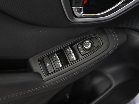 Used 2020 Subaru Forester Premium AWD/4WD image 19