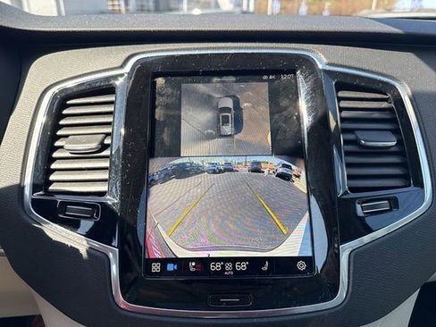 Used 2025 Volvo XC90 T8 Plus w/ Protection Package Premier image 16