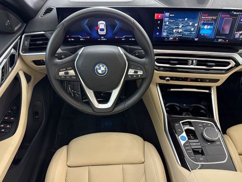 Certified 2023 BMW i4 eDrive35 RWD image 30