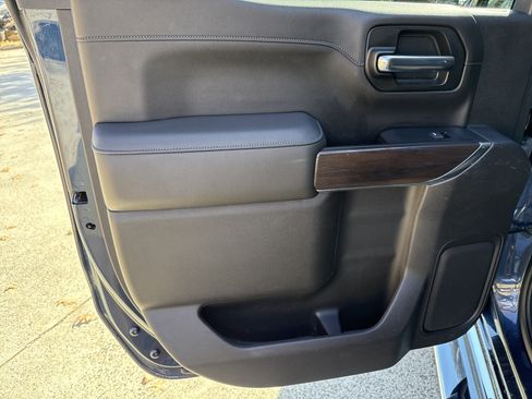 Used 2020 GMC Sierra 1500 SLT w/ SLT Premium Plus Package image 23