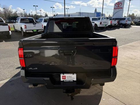 Certified 2025 Toyota Tacoma SR5 image 5