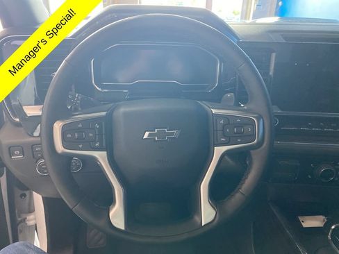 Used 2024 Chevrolet Silverado 1500 LT Trail Boss w/ Protection Package AWD/4WD image 5