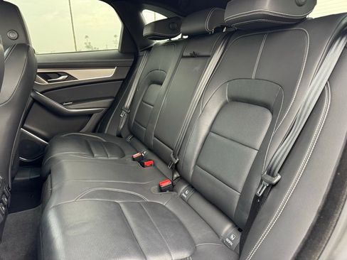 Used 2024 Jaguar F-PACE R-Dynamic S image 4