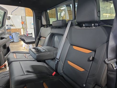 New 2026 GMC Sierra 1500 AT4 w/ AT4 Premium Package AWD/4WD image 13