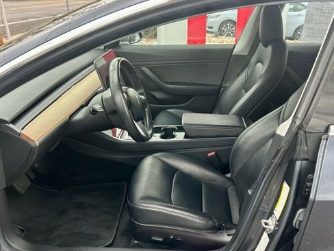 Used 2018 Tesla Model 3 Long Range image 7