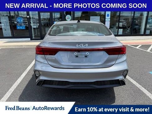 Used 2023 Kia Forte LXS w/ LXS Technology Package FWD image 6
