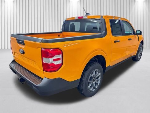 New 2026 Ford Maverick XLT image 5
