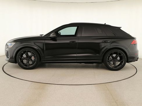 Certified 2026 Audi RS Q8 performance AWD/4WD image 2