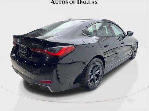 Used 2022 BMW i4 eDrive40 image 6