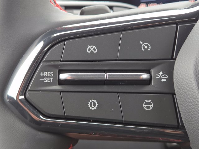 New 2027 Chevrolet Traverse RS w/ LPO, Floor Liner Package AWD/4WD image 38
