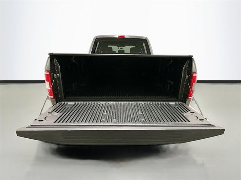 Used 2018 Ford F150 XLT image 25