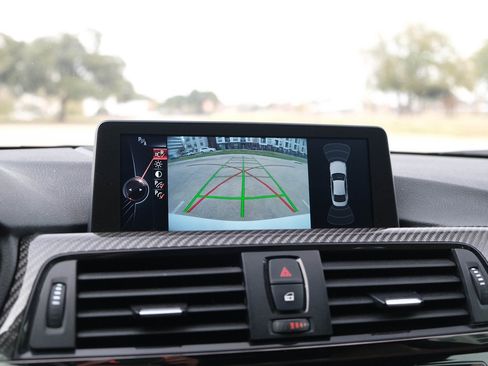 Used 2015 BMW M4 Coupe image 34