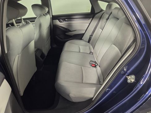 Used 2018 Honda Accord LX image 22