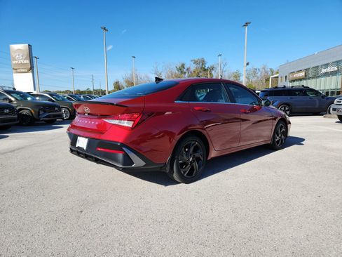 New 2026 Hyundai Elantra SEL Sport w/ Cargo Package image 3