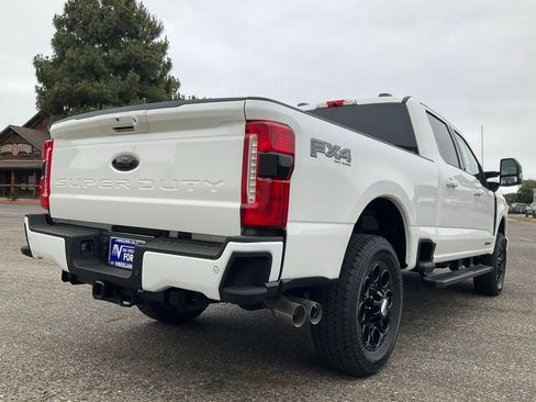 Certified 2025 Ford F350 Lariat w/ Black Appearance Package image 93