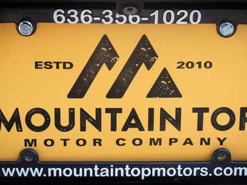 Used 2015 Chevrolet Tahoe LT AWD/4WD image 32