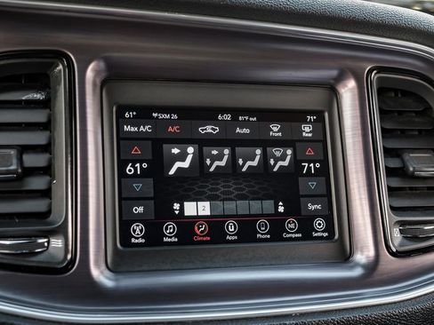 Used 2018 Dodge Challenger R/T image 26