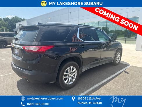 Used 2018 Chevrolet Traverse LT AWD/4WD image 6