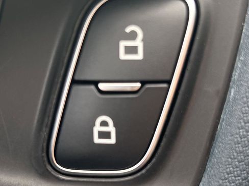 New 2025 Ford Maverick XLT w/ Equipment Group 302A image 7