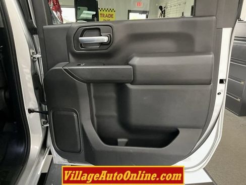 Used 2021 Chevrolet Silverado 2500 LT w/ Convenience Package AWD/4WD image 32