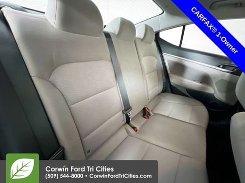 Used 2019 Hyundai Elantra SEL image 16