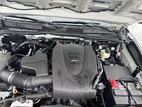 Used 2023 Toyota Tacoma TRD Sport w/ Technology Package AWD/4WD image 26