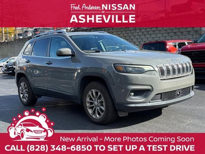 Used 2021 Jeep Cherokee Latitude Plus w/ Sun & Sound Group
