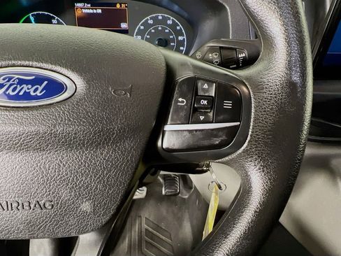 Used 2023 Ford E-Transit 148 High Roof Extended image 33