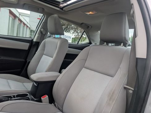Used 2016 Toyota Corolla LE FWD image 16