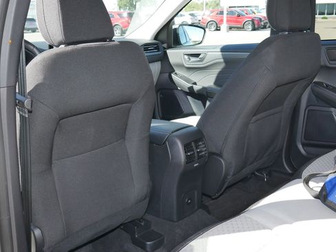 Used 2023 Ford Escape Active AWD/4WD image 31
