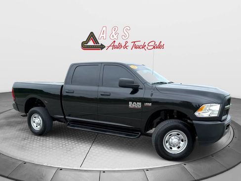 Used 2018 RAM 2500 Tradesman w/ Popular Equipment Group AWD/4WD image 1