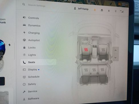 Used 2023 Tesla Model Y Long Range image 39