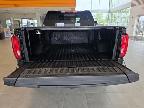 Used 2022 GMC Sierra 1500 Denali Ultimate AWD/4WD image 42