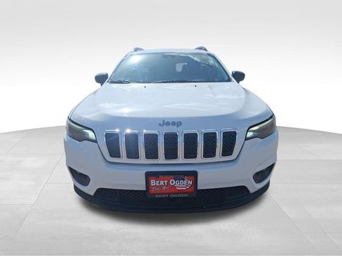 Used 2022 Jeep Cherokee Latitude Lux AWD/4WD image 2