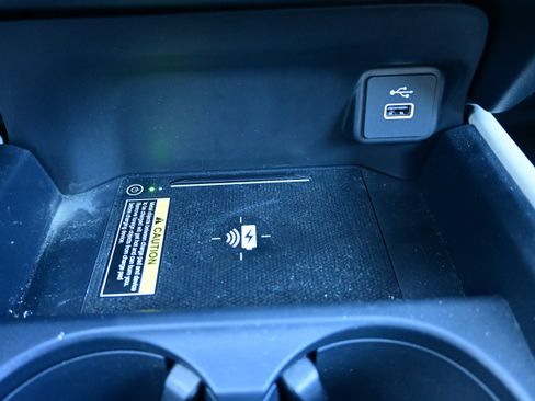 Used 2023 Honda HR-V EX-L image 27