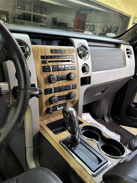Used 2011 Ford F150 Lariat w/ Lariat Plus Pkg AWD/4WD image 6