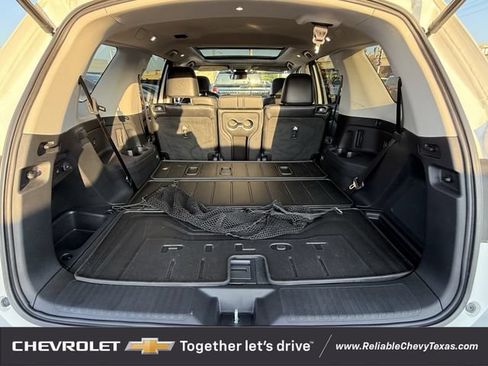 Used 2024 Honda Pilot Touring image 34