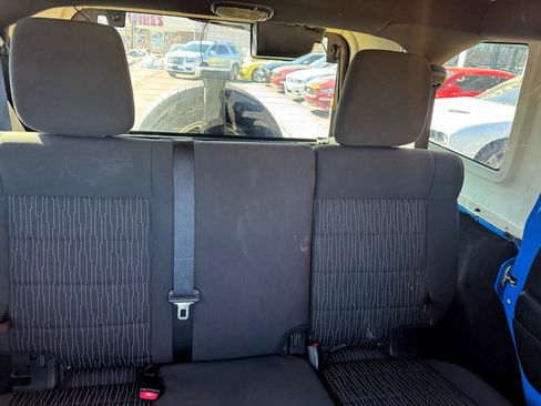 Used 2012 Jeep Wrangler Unlimited Sport image 14