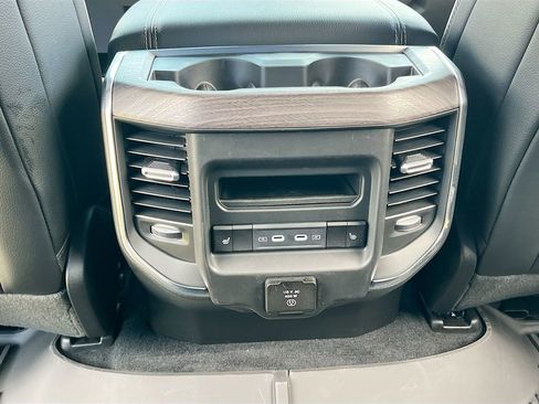 New 2026 RAM 1500 Laramie AWD/4WD image 27