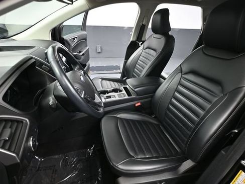 Used 2022 Ford Edge SEL AWD/4WD image 23