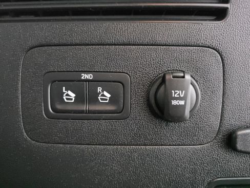 Used 2021 Kia Sorento LX AWD/4WD image 43