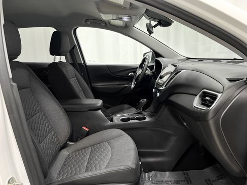 Used 2020 Chevrolet Equinox LT FWD image 30